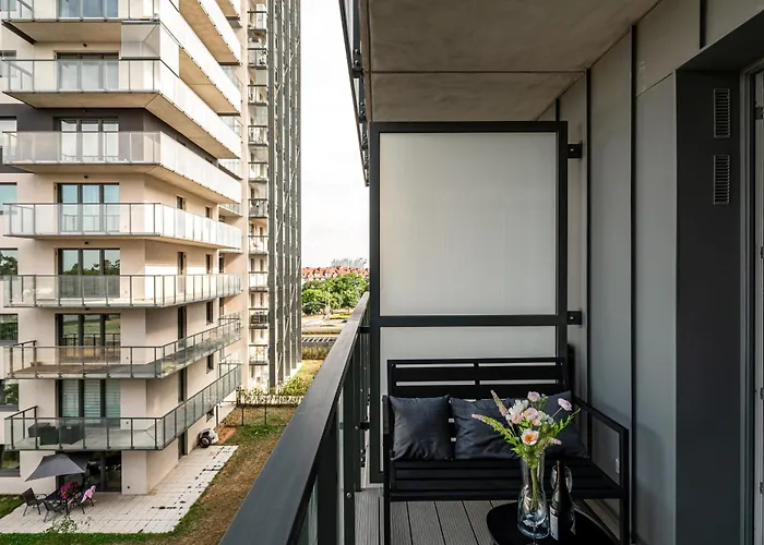 - Balcony, Fitness - By Rentujemy דירה