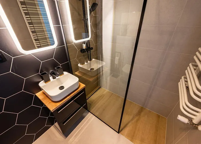 - Balcony, Fitness - By Rentujemy דירה