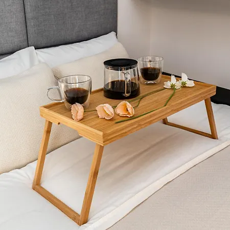 - Balcony, Fitness - By Rentujemy Apartmán Vratislav