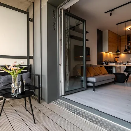 Apartment - Balcony, Fitness - By Rentujemy Wroclaw