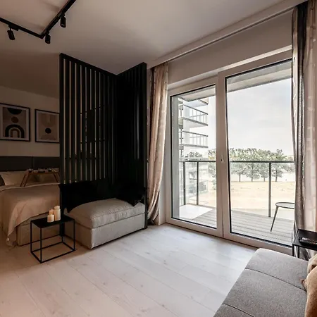 - Balcony, Fitness - By Rentujemy Vratislav