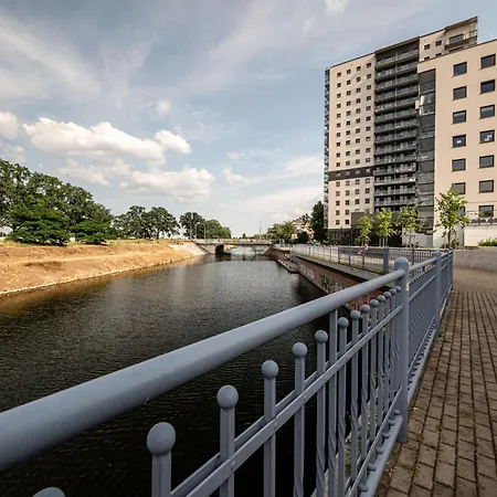 Apartmán - Balcony, Fitness - By Rentujemy