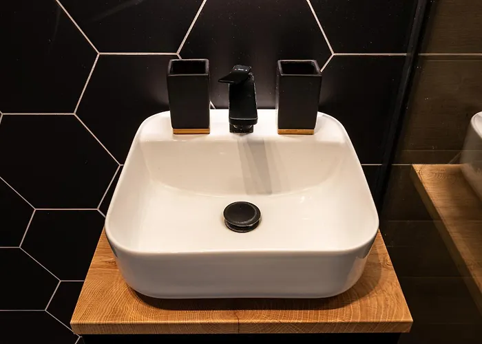 - Balcony, Fitness - By Rentujemy Lejlighed Wrocław